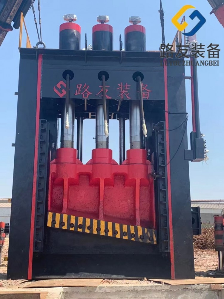 烏海地區龍門剪首切展示