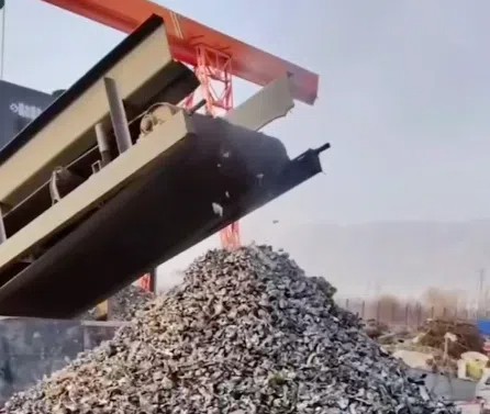 路友315型破碎機客戶回收廠內生產片段