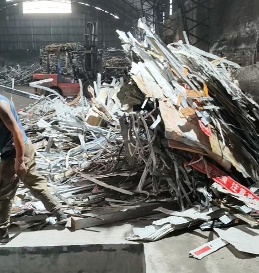 路友廢鋁破碎機好上手，好出料，好漂亮